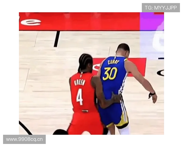 格林挡拆助攻提高三分命中率 拉开勇士进攻空间